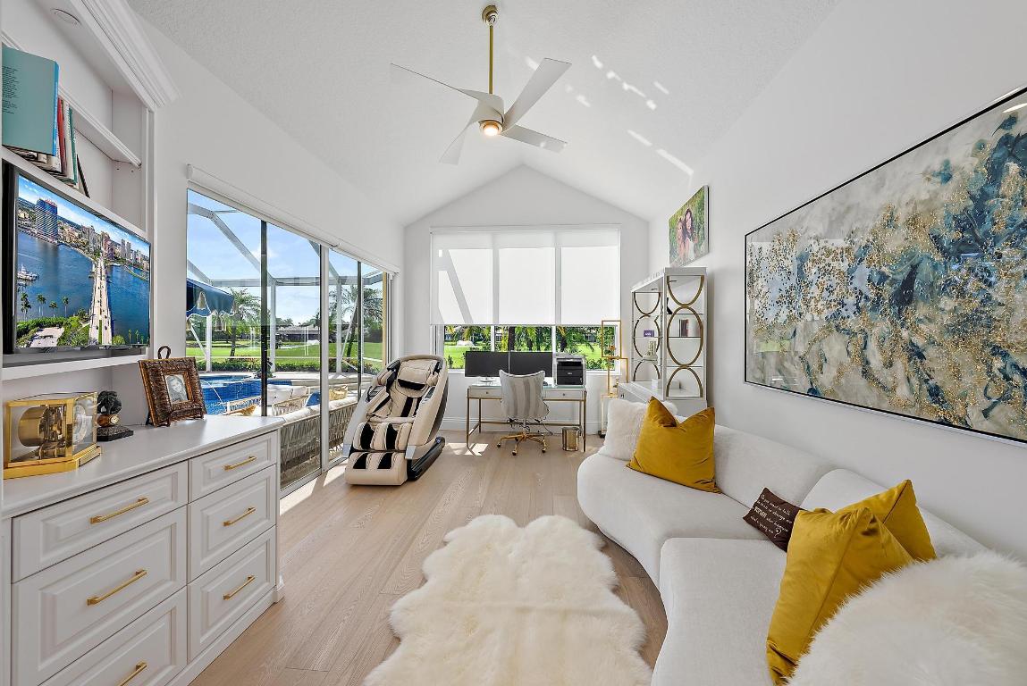 IBIS GOLF AND COUNTRY CLUB 2 - Residential Lease