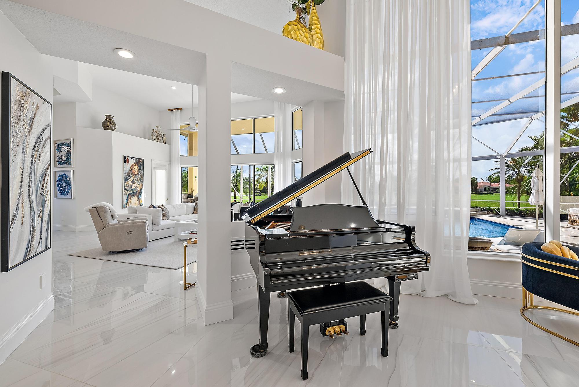 IBIS GOLF AND COUNTRY CLU - Residential Lease