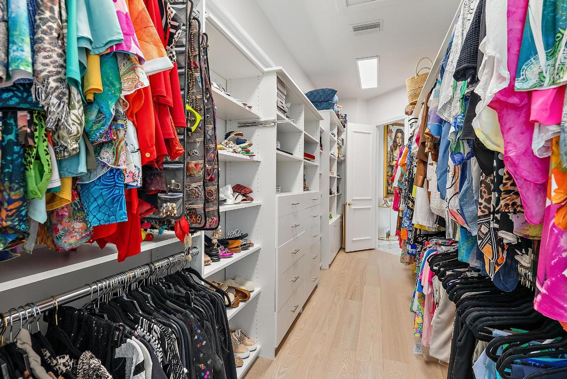 IBIS GOLF AND COUNTRY CLUB 2 - Residential Lease