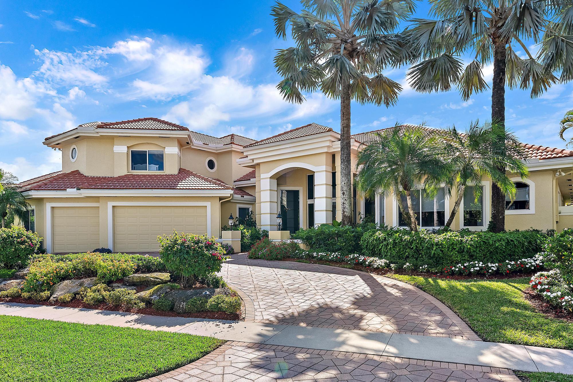 8531 Egret Lakes Lane