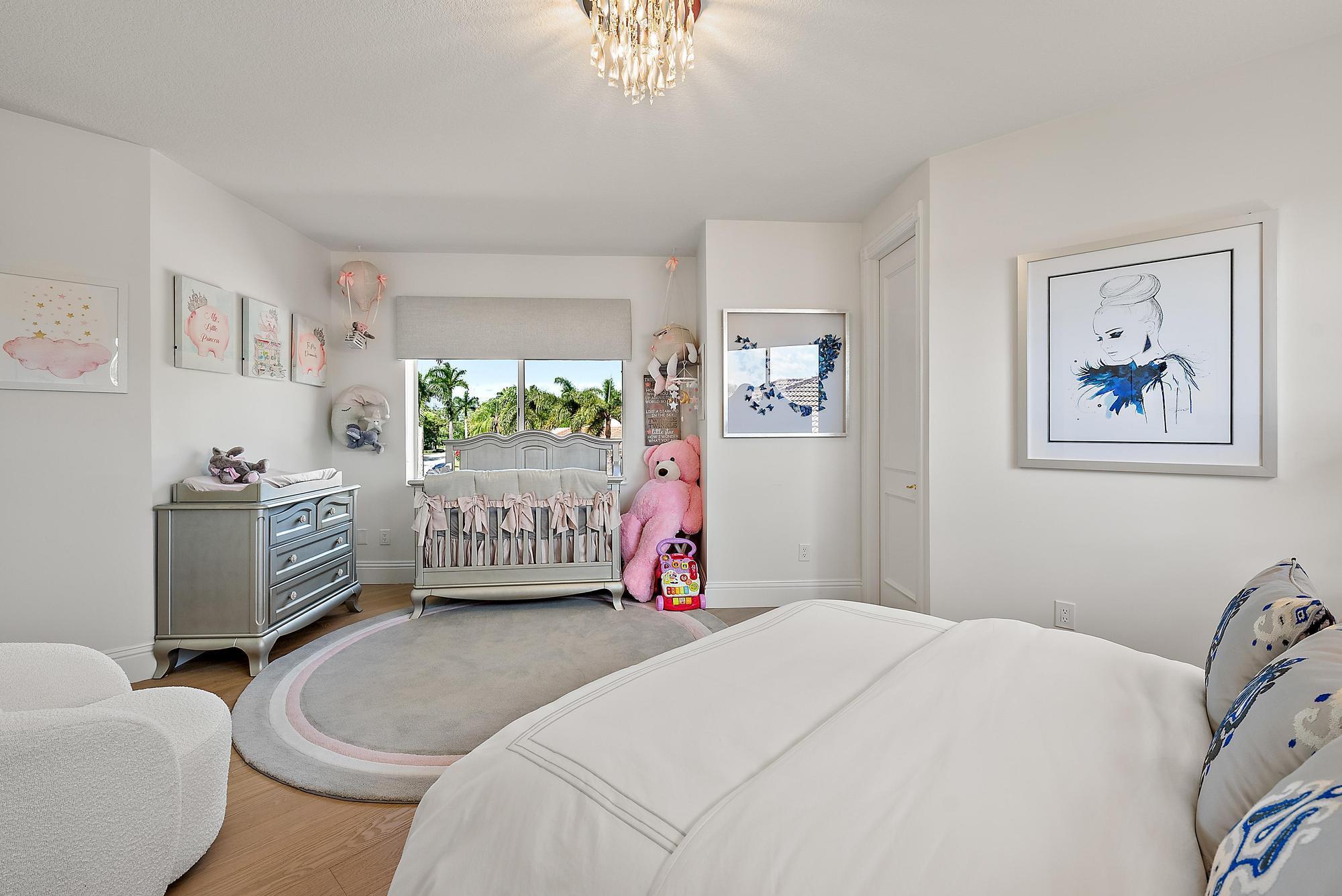 IBIS GOLF AND COUNTRY CLU - Residential Lease