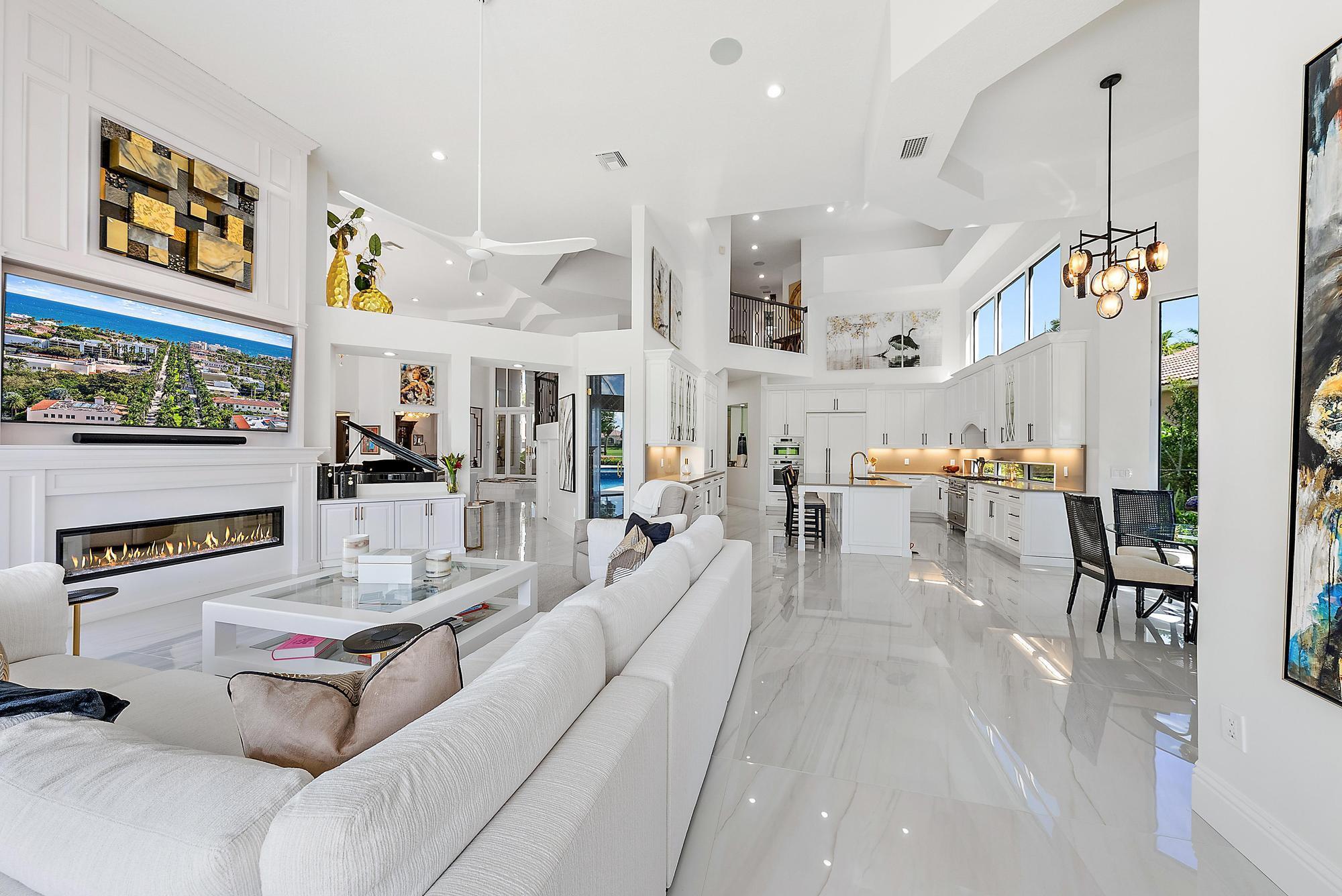 IBIS GOLF AND COUNTRY CLU - Residential Lease