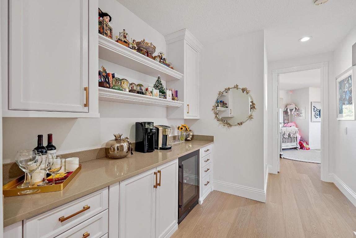 IBIS GOLF AND COUNTRY CLUB 2 - Residential Lease