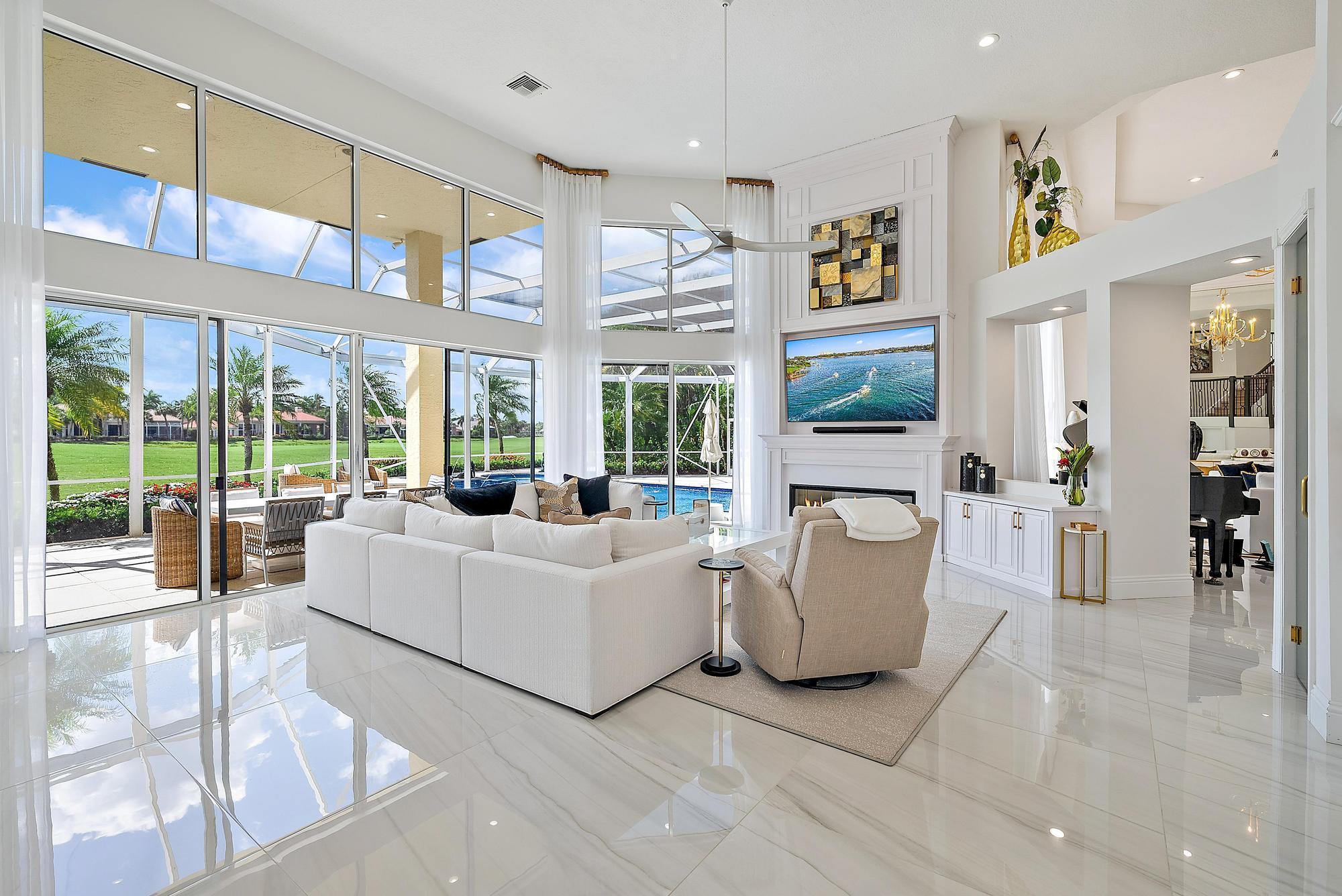 IBIS GOLF AND COUNTRY CLU - Residential Lease