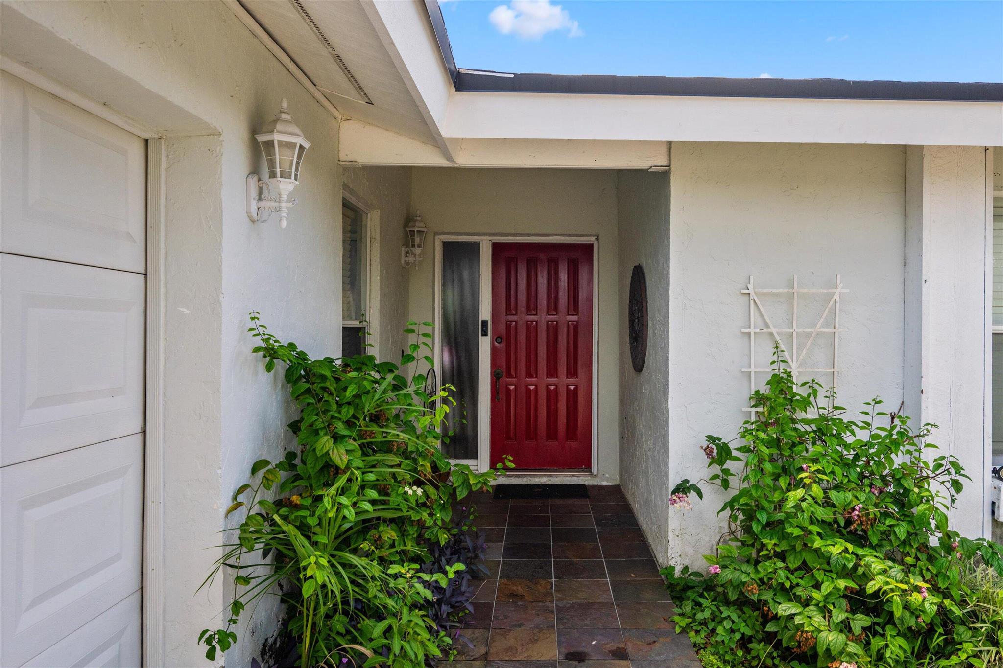 A lovely three-bedroom, two-bath single-story home on a quiet cul-de-sac. It has its own private swimming pool. No HOA. It is centrally located in Wellington.