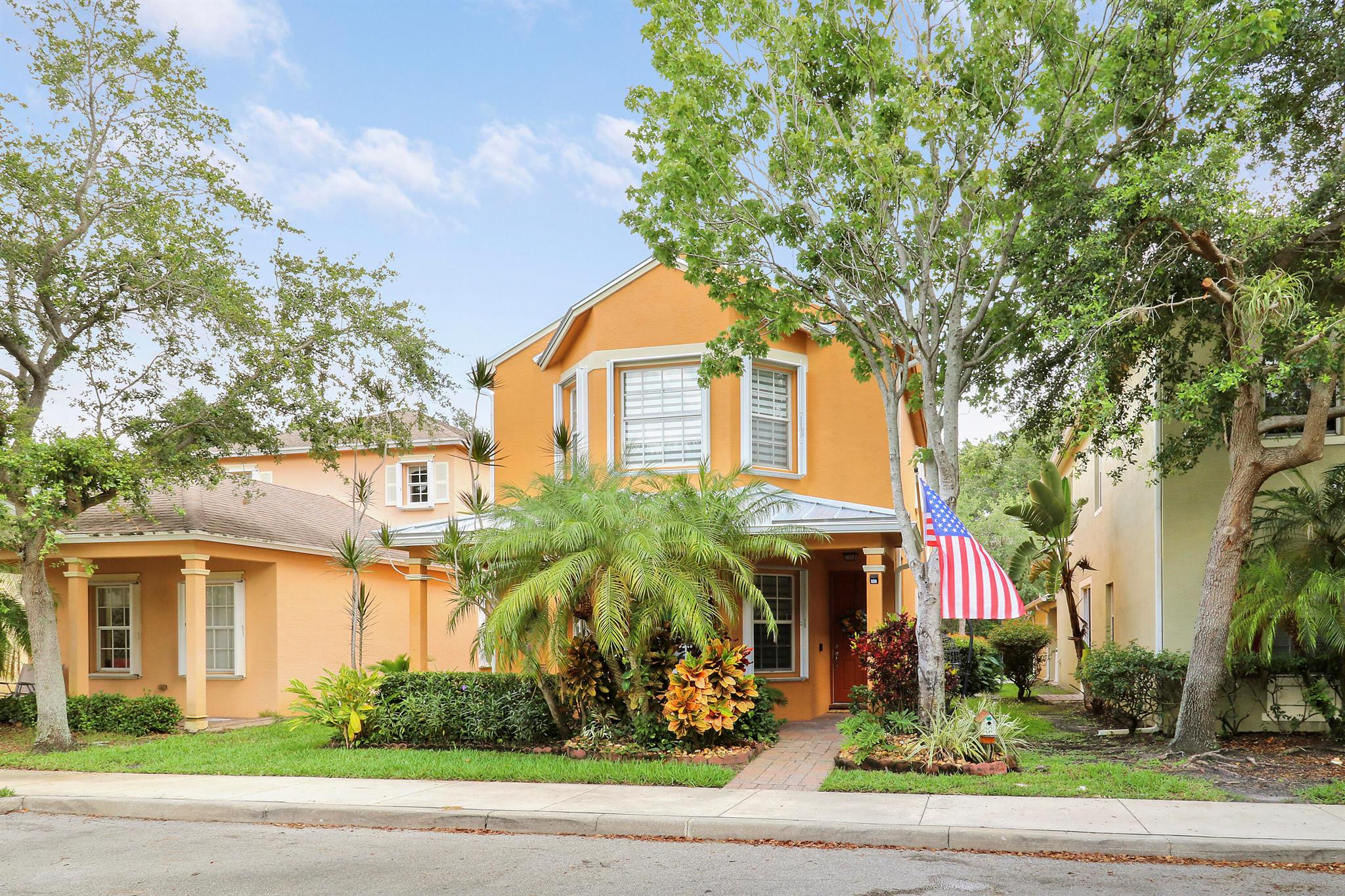 EAST LAKE VILLAGE NO 3 - Residential