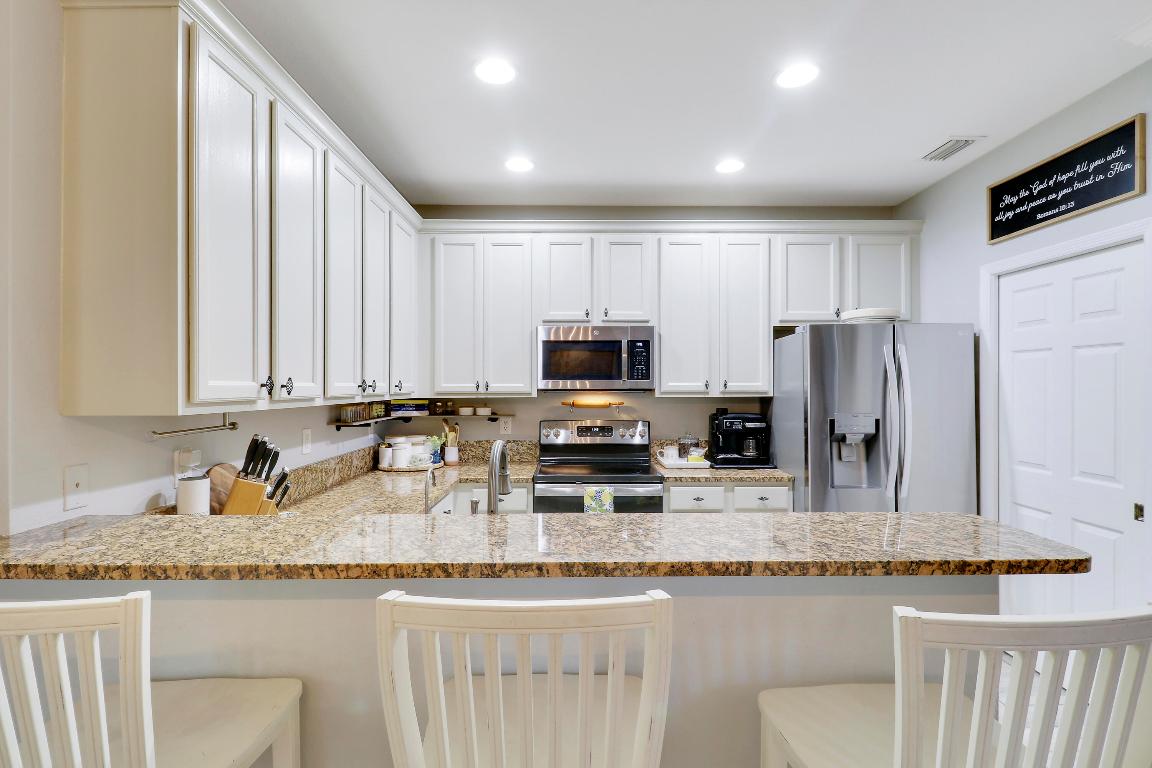 EAST LAKE VILLAGE NO 3 - Residential