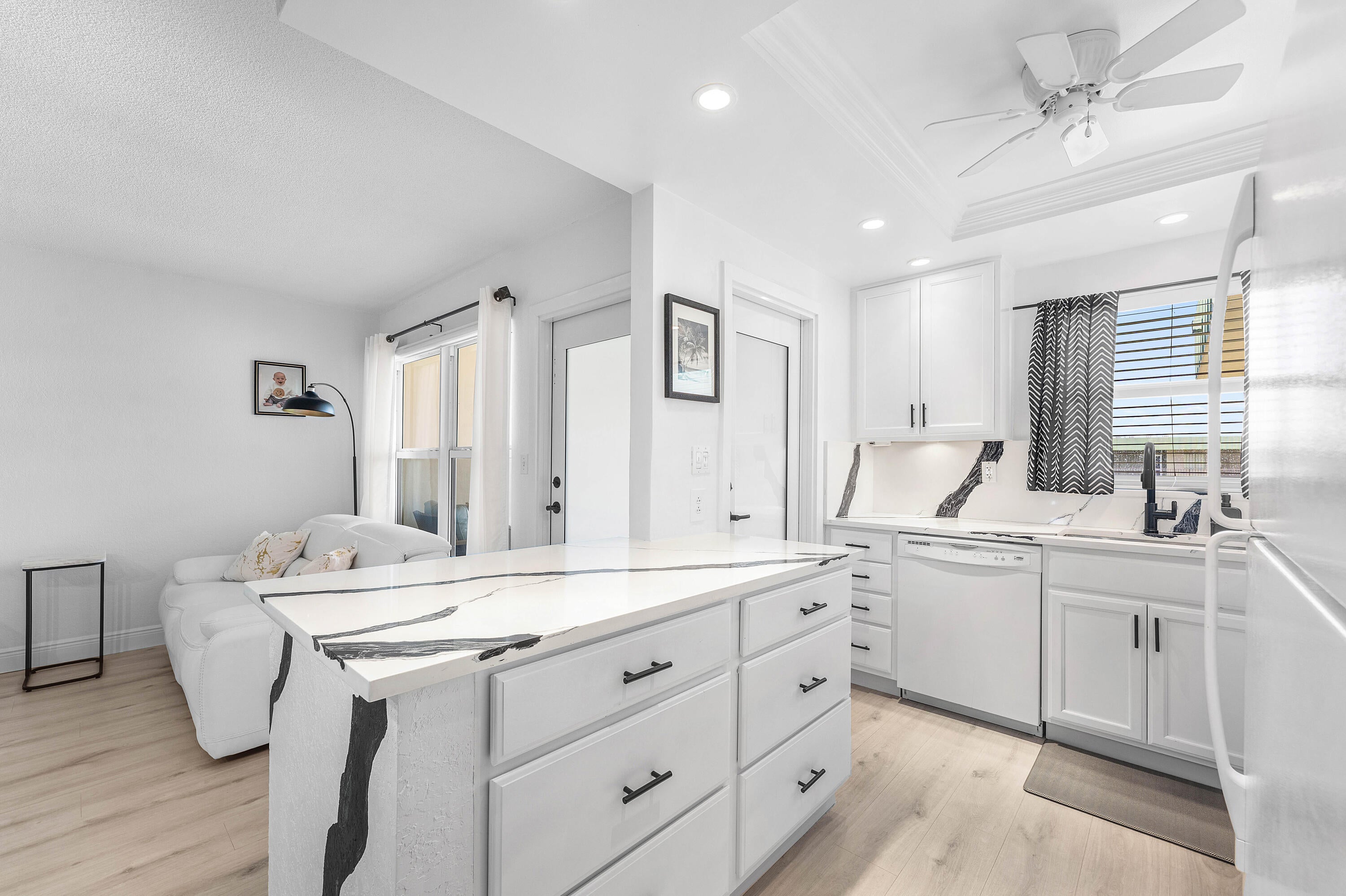 806 SE 7TH Street 408