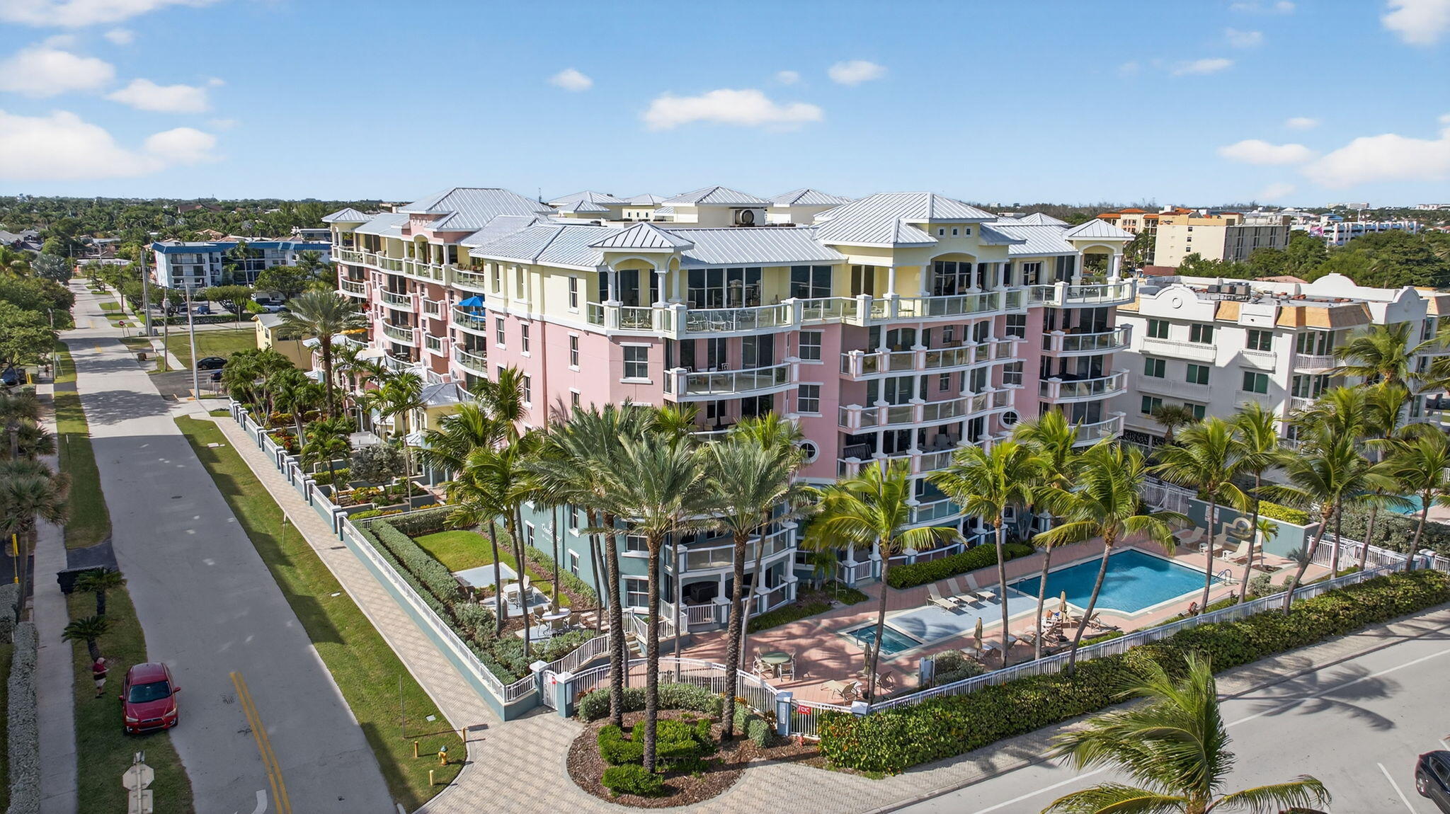 OCEAN PLAZA ON DEERFIELD BEACH - Residential