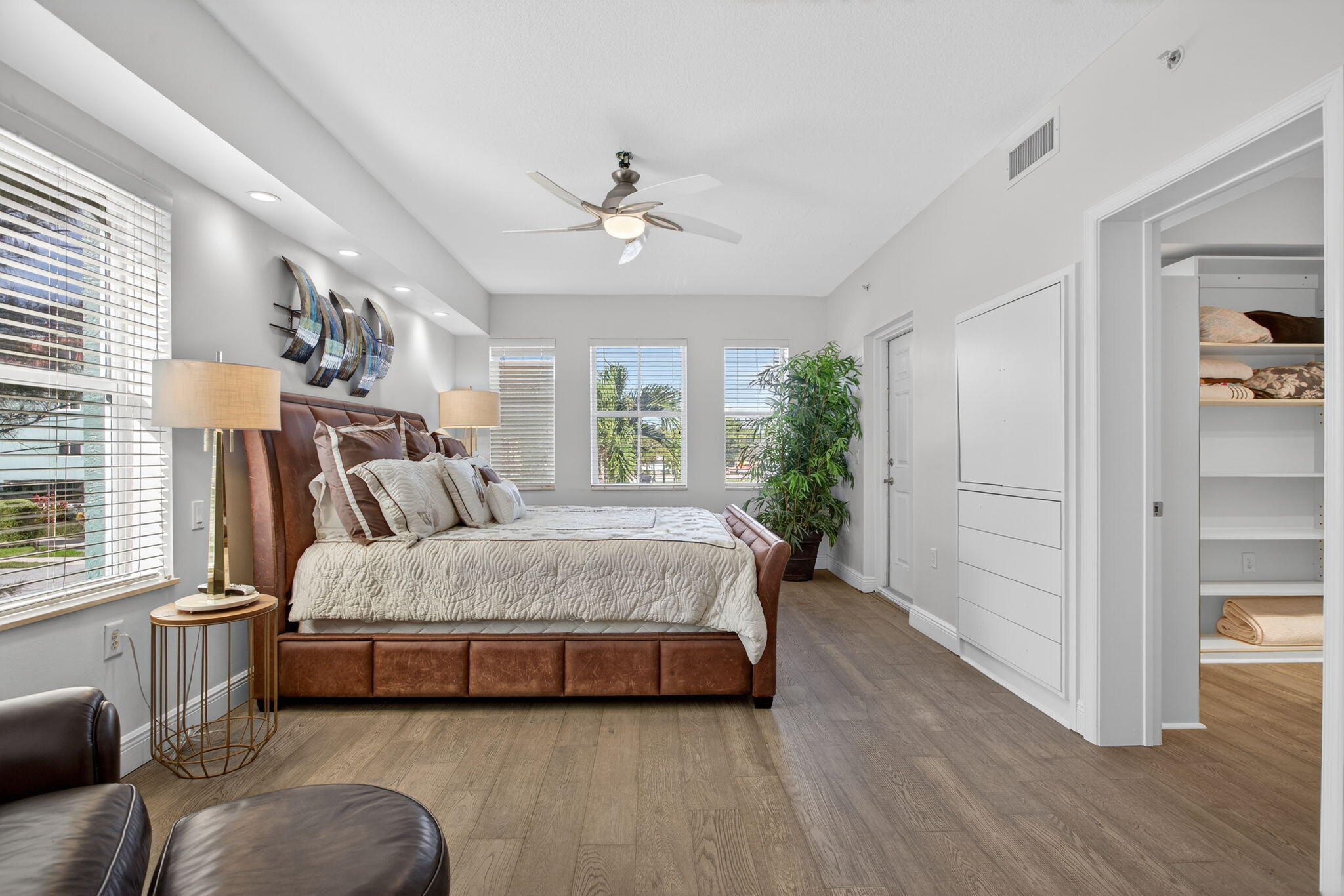 OCEAN PLAZA ON DEERFIELD BEACH - Residential