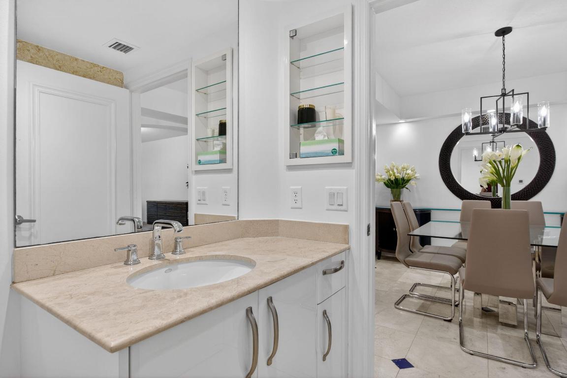 OCEAN PLAZA ON DEERFIELD BEACH - Residential