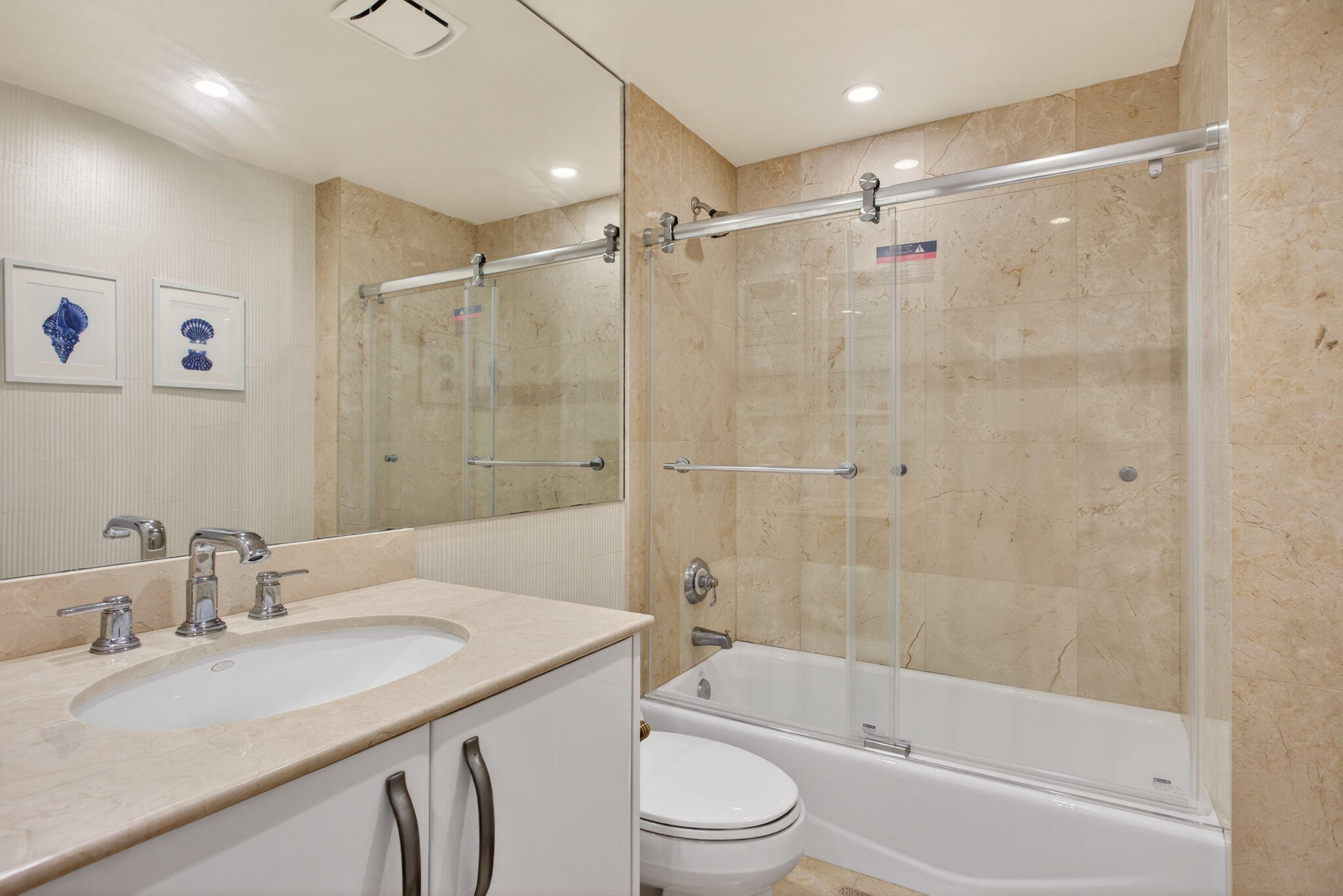 OCEAN PLAZA ON DEERFIELD BEACH - Residential