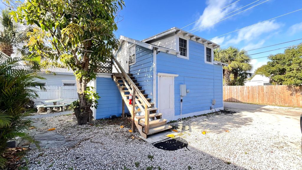 Photo of 713 N Federal Highway #Unit 4, Lake Worth Beach, FL 33460 (MLS # B26010652)