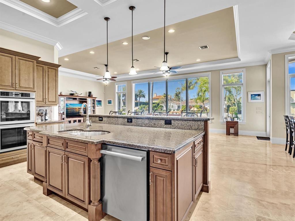 VENETIAN ISLES 3RD SEC - Residential