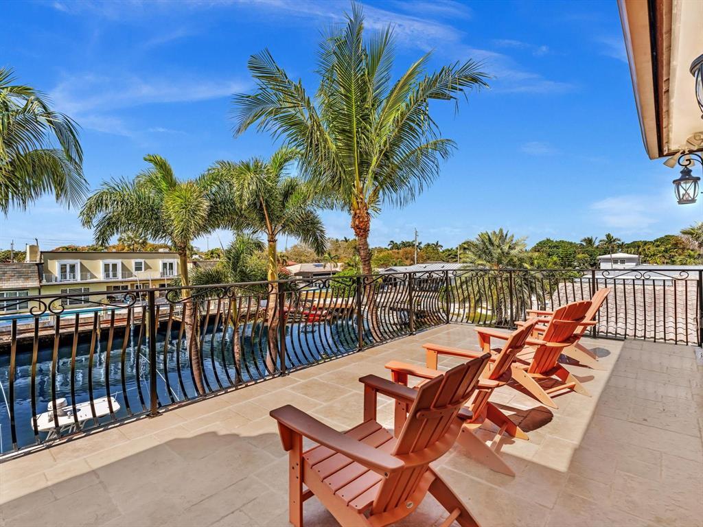 VENETIAN ISLES 3RD SEC - Residential