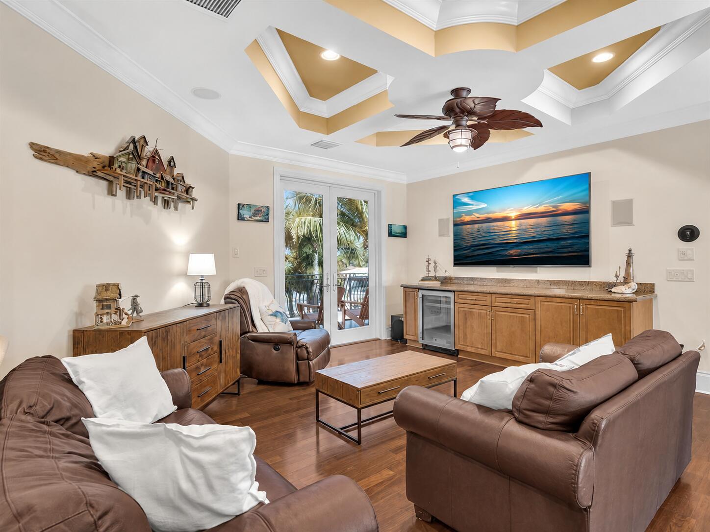 VENETIAN ISLES 3RD SEC - Residential