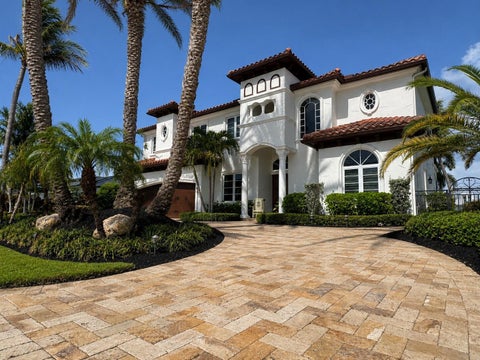 Photo of 4431 NE 24th Avenue, Lighthouse Point, FL 33064 (MLS # B26031181)