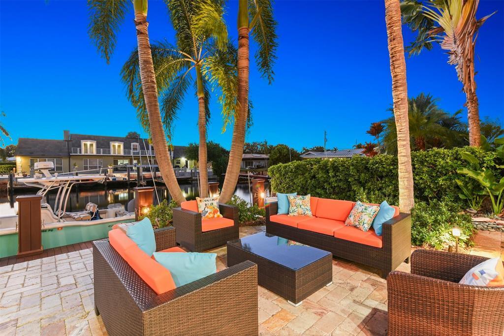 VENETIAN ISLES 3RD SEC - Residential
