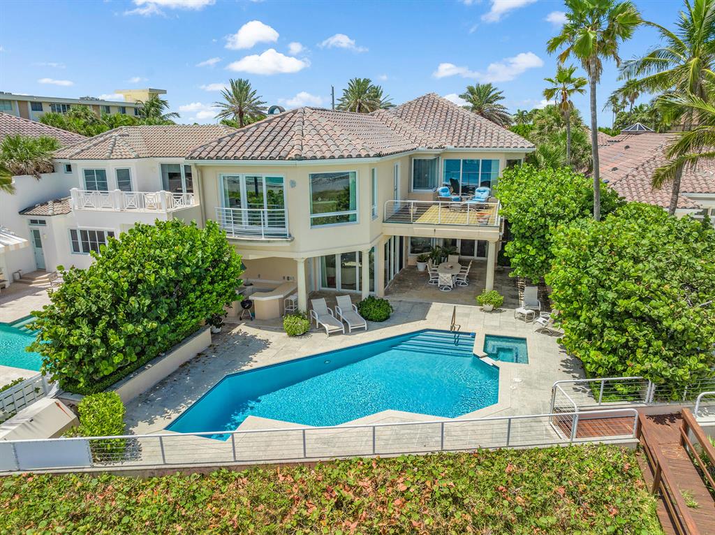 Seven Hundred Ocean Drive - Residential