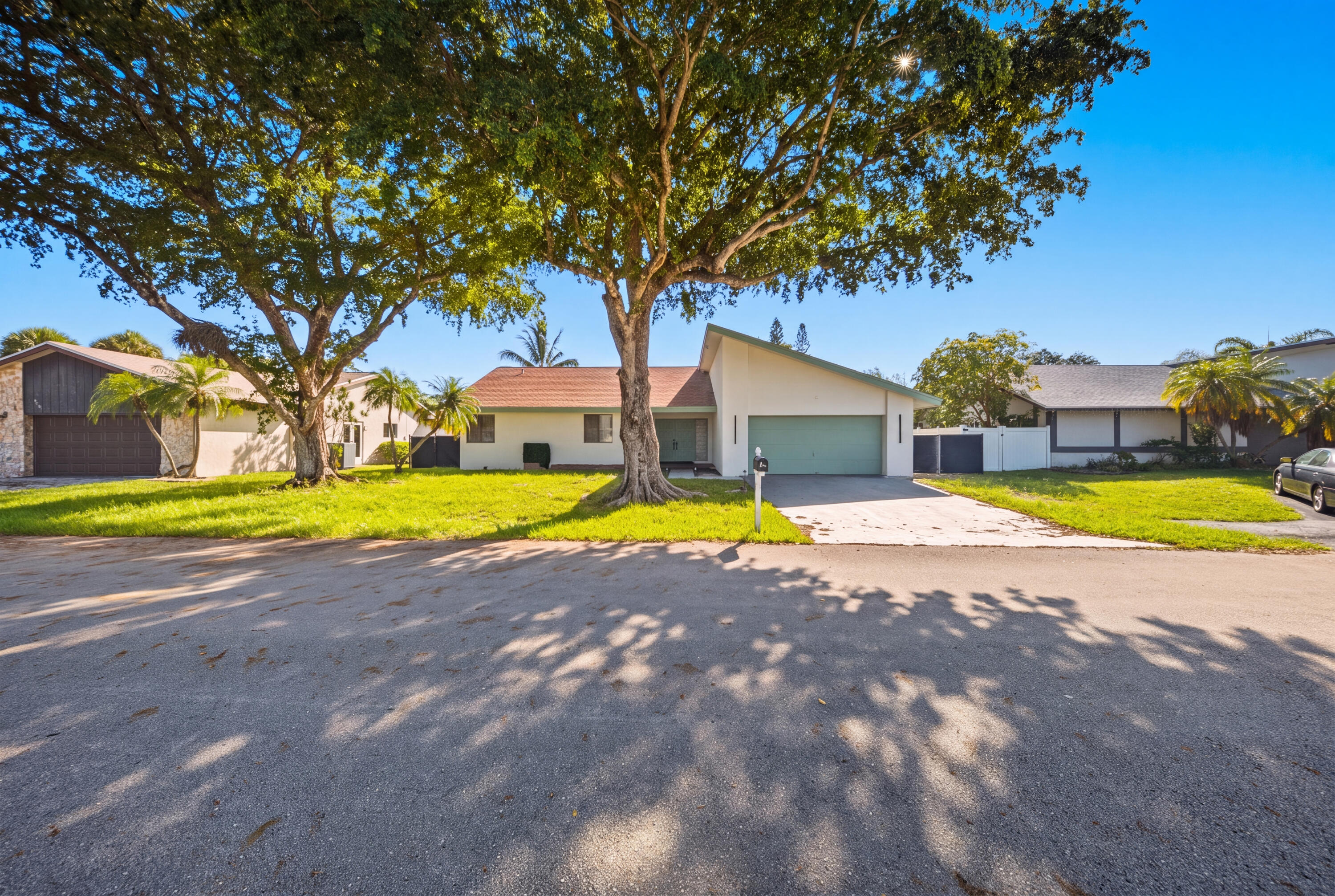 8114 NUTMEG Way