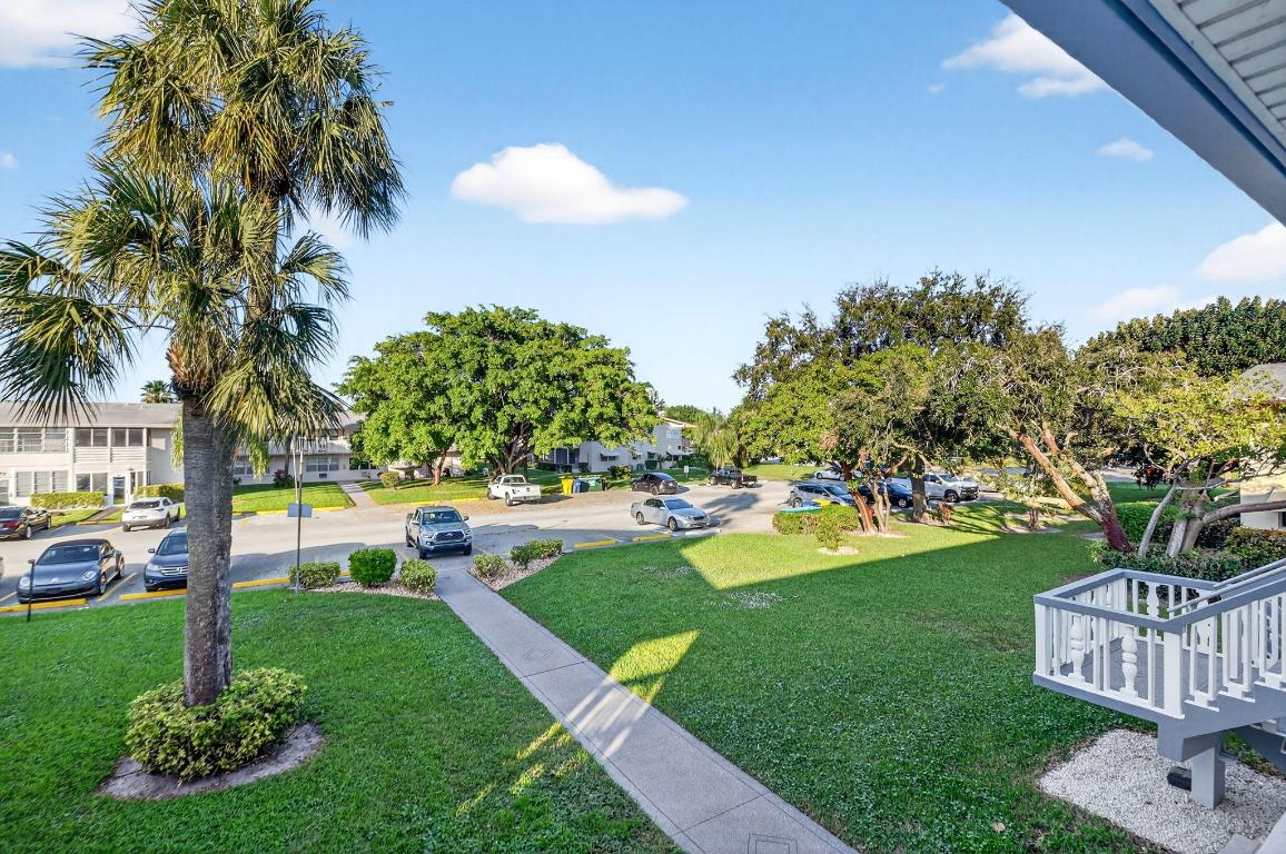 CENTURY VILLAGE - WALTHAM CONDO - Residential Lease