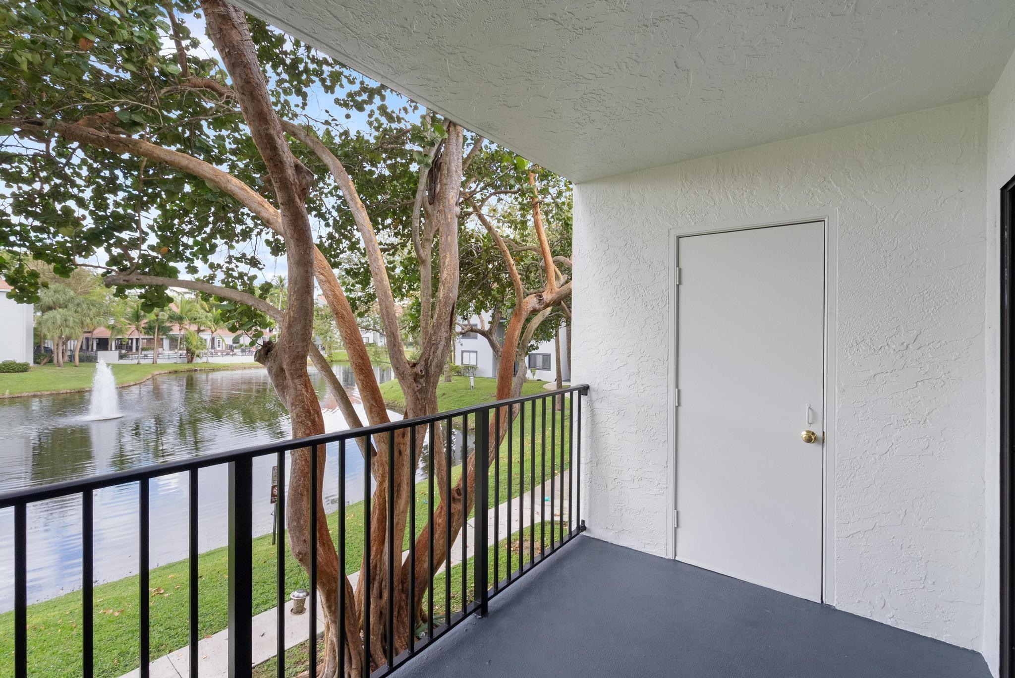 VISCONTI CONDO - Residential