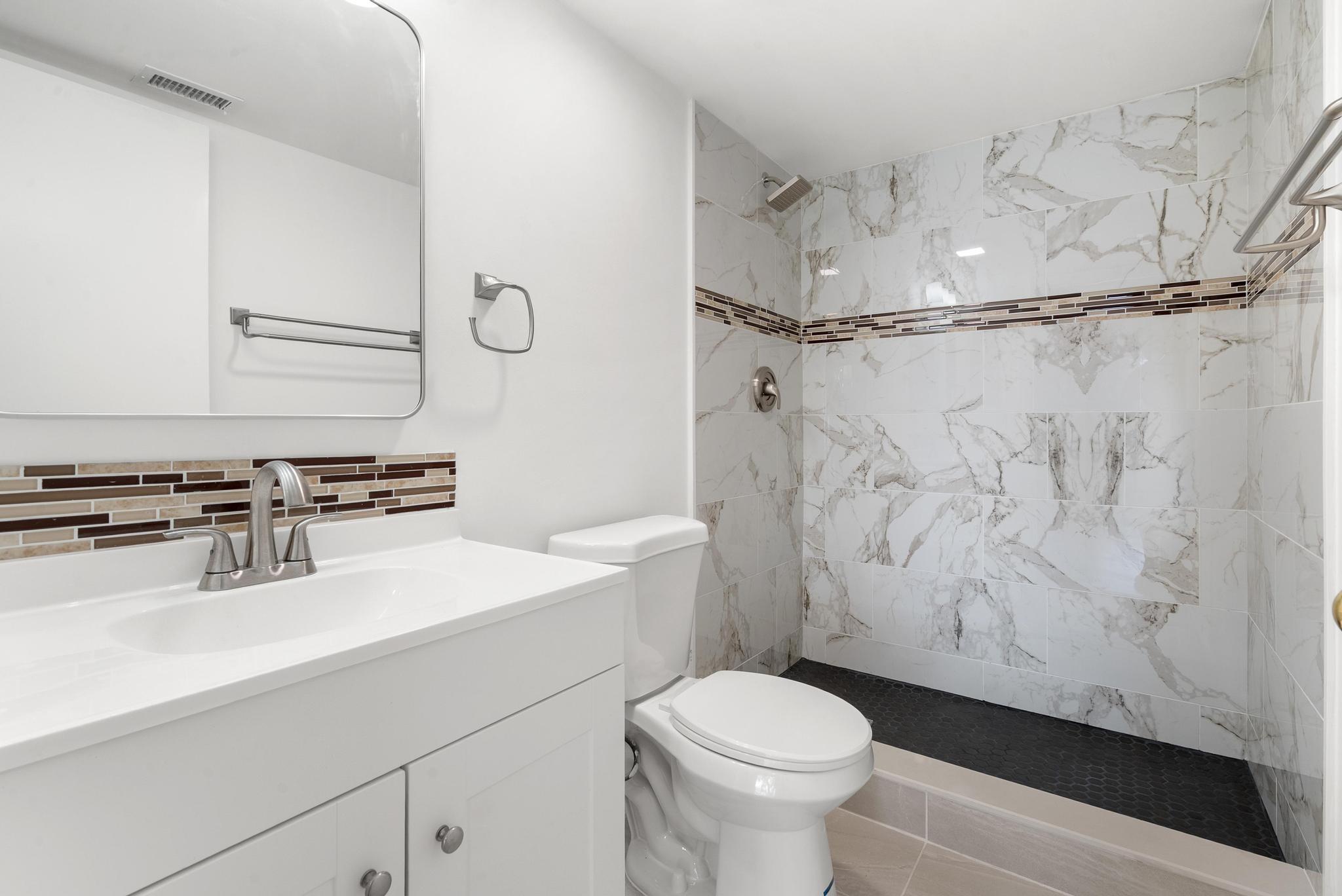 VISCONTI CONDO - Residential