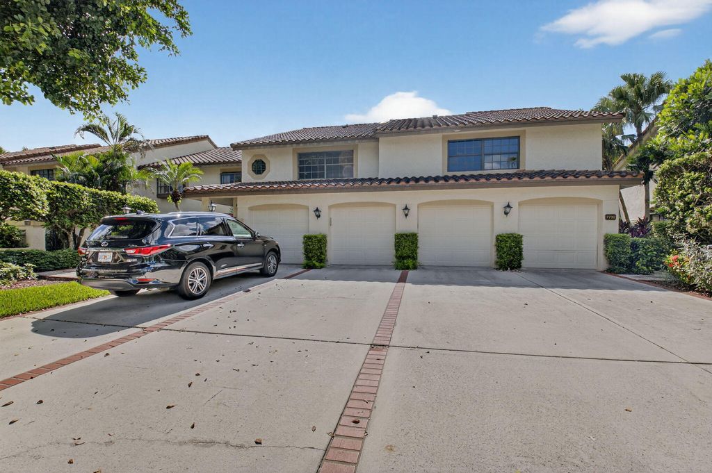 Photo of 7736 La Mirada Drive #7736, Boca Raton, FL 33433 (MLS # R11125527)
