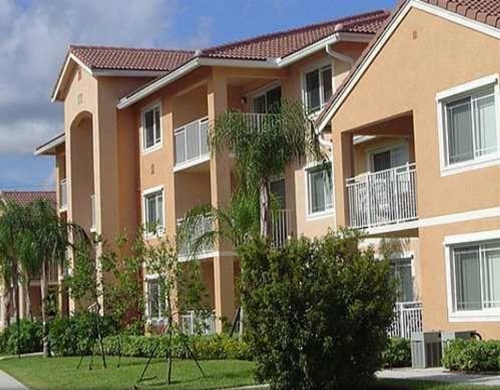 Photo of 211 SW Palm Drive #101, Port Saint Lucie, FL 34986 (MLS # R10728305)