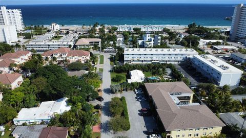 1962 NE 6th St 3B Deerfield Beach FL 33441