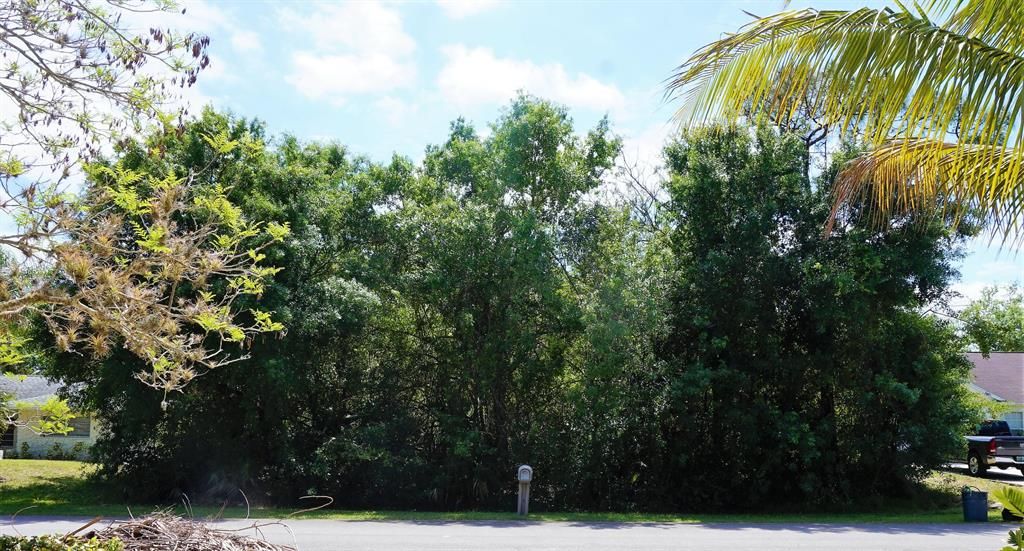 Photo of 7505 Citrus Park Boulevard, Fort Pierce, FL 34951 (MLS # R10701629)