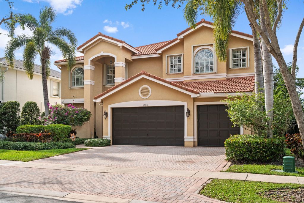 Photo of 19270 Skyridge Circle, Boca Raton, FL 33498 (MLS # R11138607)