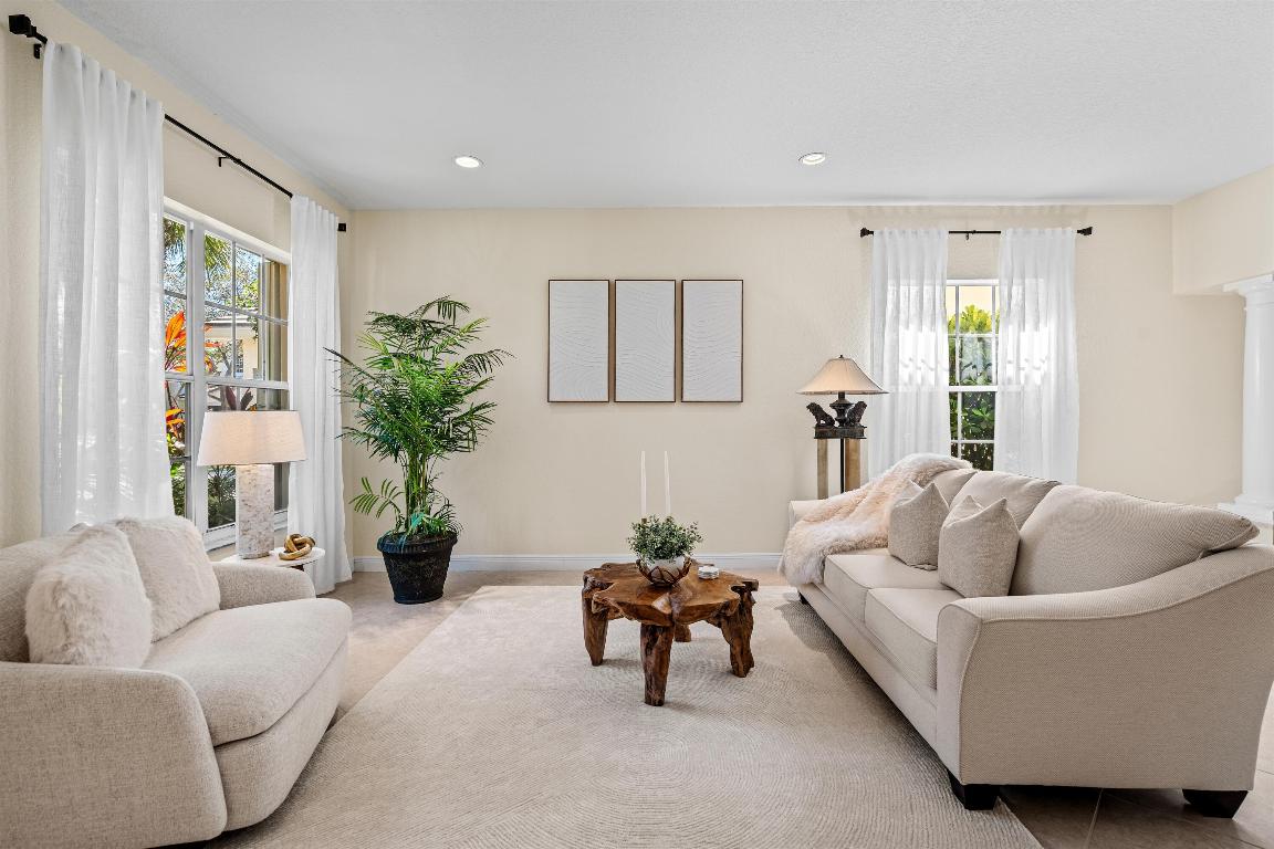 19270 Skyridge Circle