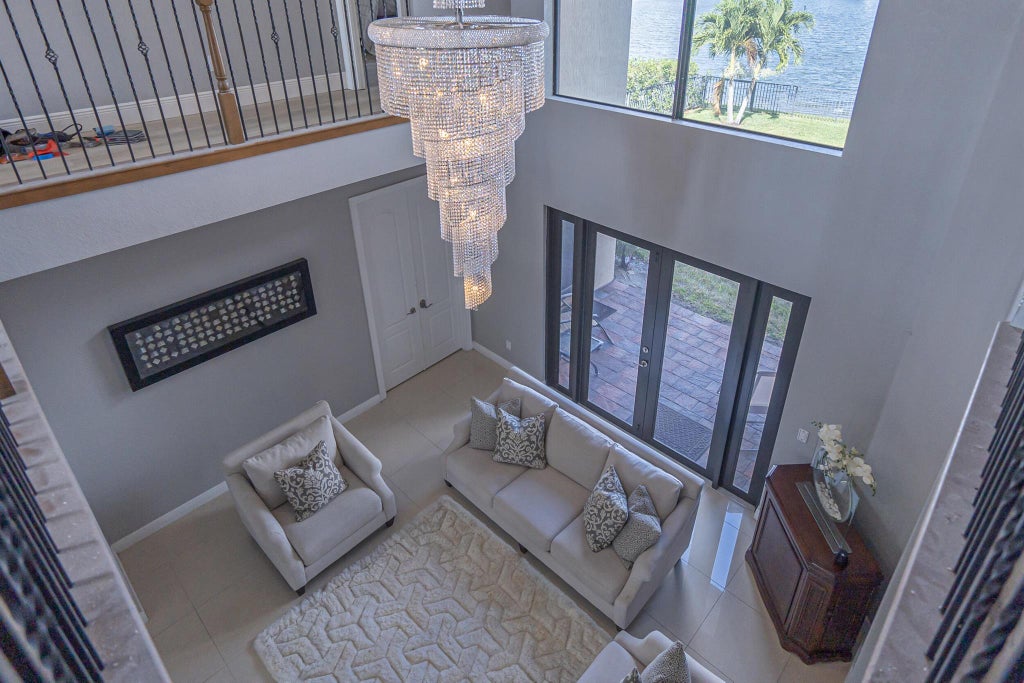 Photo of 8950 Lakeview Place, Parkland, FL 33076 (MLS # R11095214)