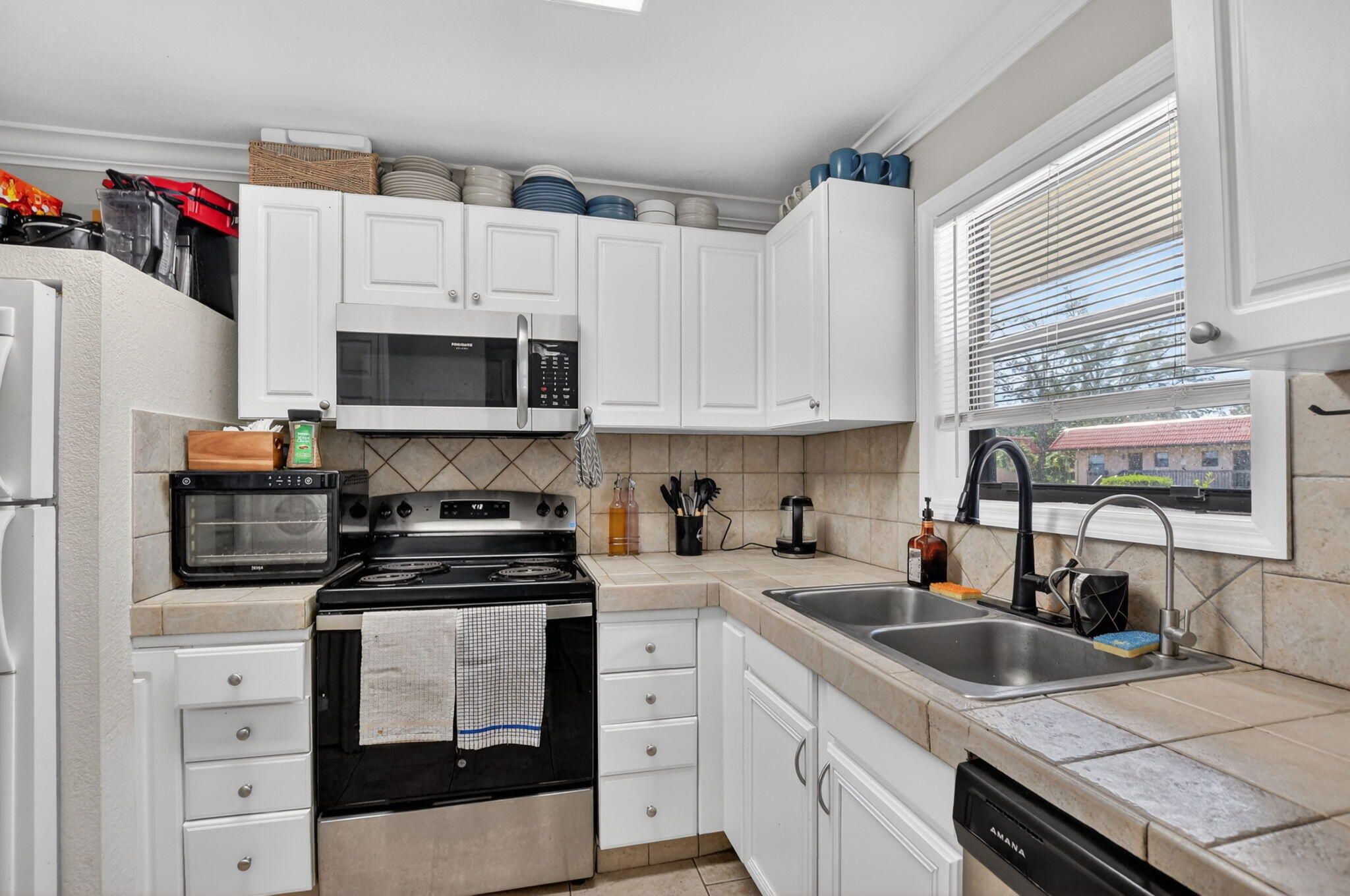 21895 LAKE FOREST Circle 201
