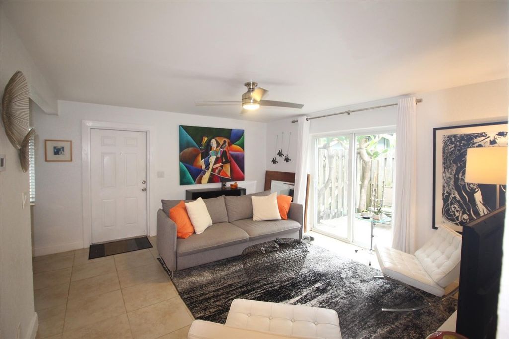 Photo of 820 NE 28th Street #1, Wilton Manors, FL 33334 (MLS # F10535367)