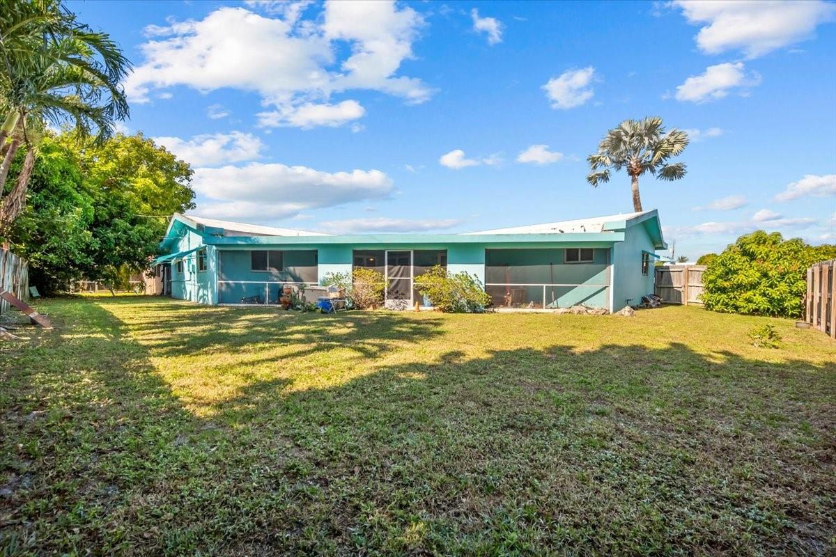 Lauderdale Lakes East Gat - Residential