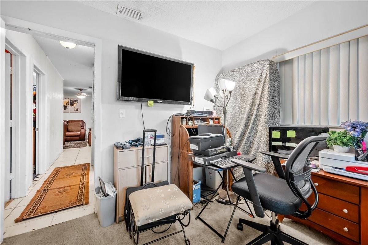 Lauderdale Lakes East Gat - Residential