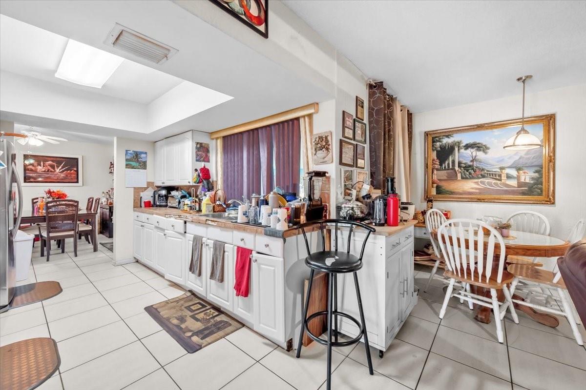 Lauderdale Lakes East Gat - Residential