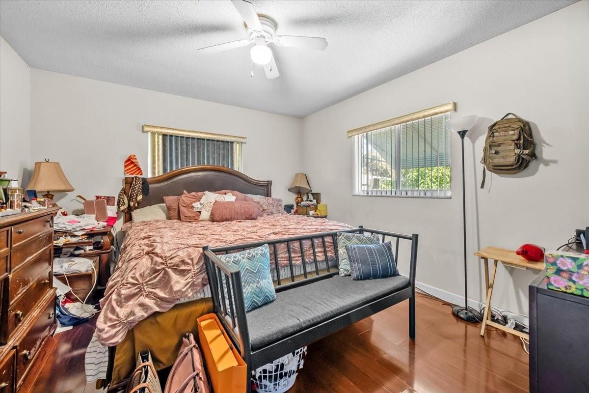 Lauderdale Lakes East Gat - Residential