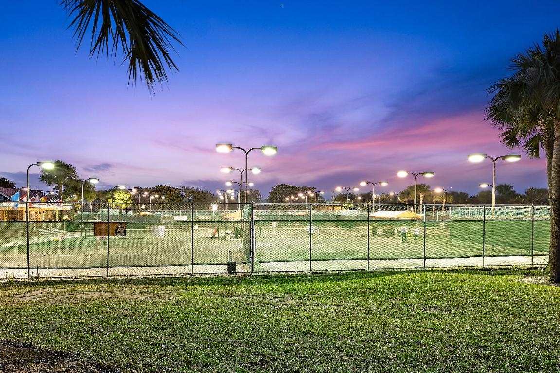 JUPITER BAY ONE THRU SIX CONDO - Residential