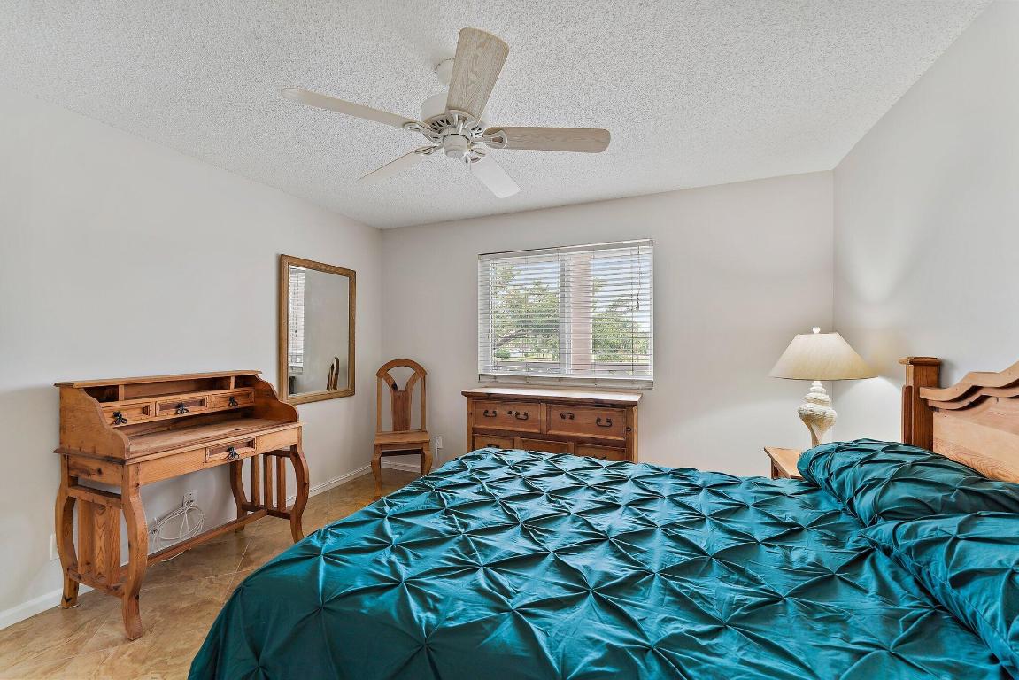 JUPITER BAY ONE THRU SIX CONDO - Residential