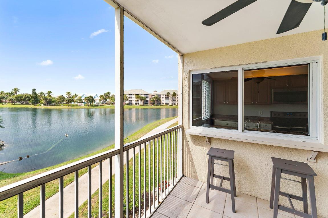 JUPITER BAY ONE THRU SIX CONDO - Residential