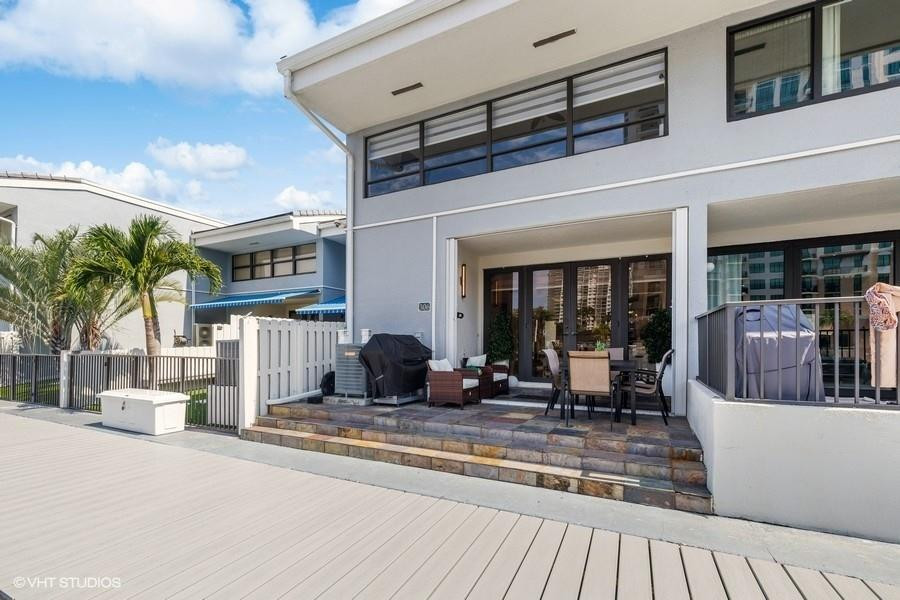 POINCIANA ISLAND - Residential