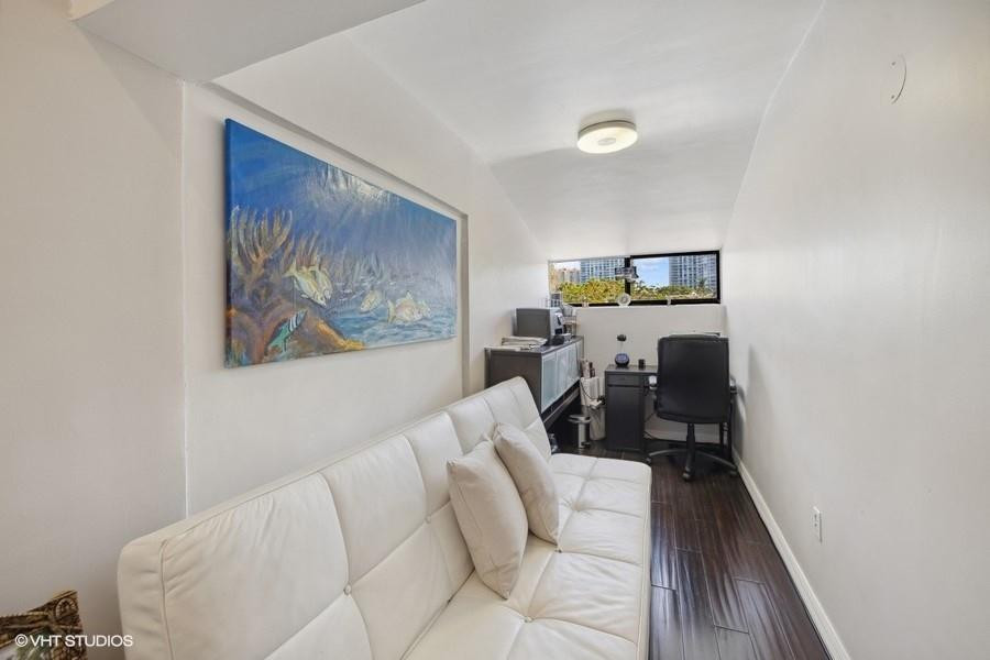 POINCIANA ISLAND - Residential