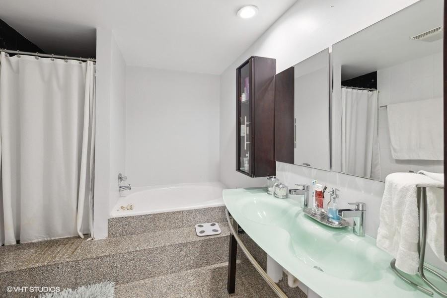 POINCIANA ISLAND - Residential