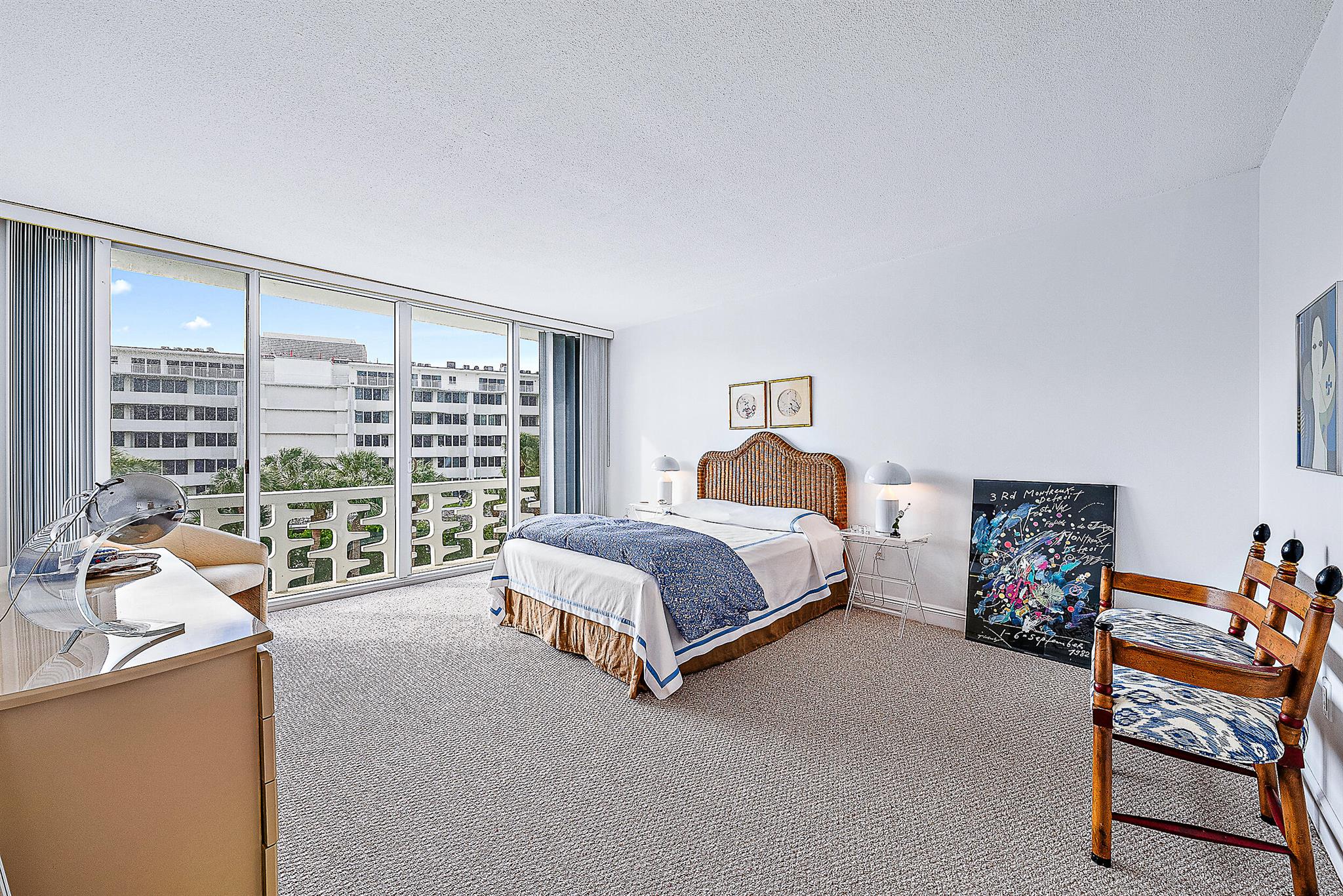 Regency Of Palm Beach - Residential