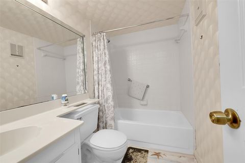 Tiny photo for 10369 NW 24th Place #402, Sunrise, FL 33322 (MLS # F10532722)