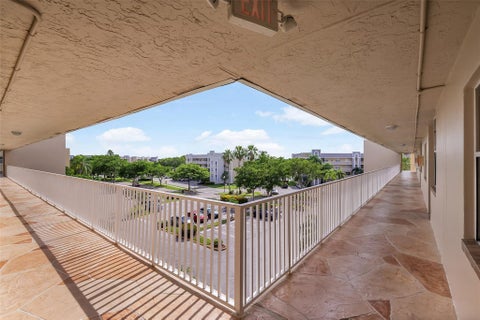 Tiny photo for 10369 NW 24th Place #402, Sunrise, FL 33322 (MLS # F10532722)