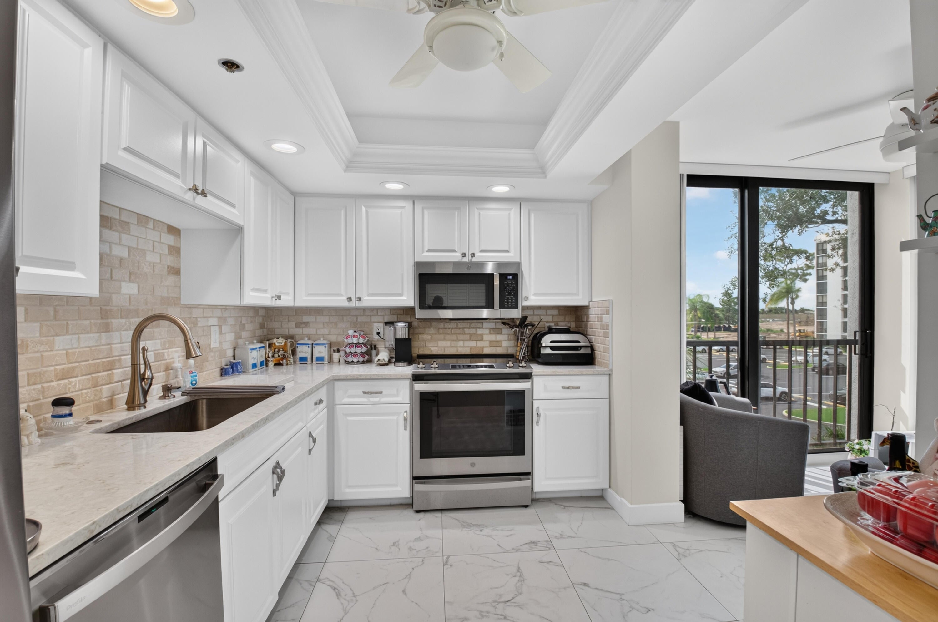 7786 Lakeside Boulevard 634